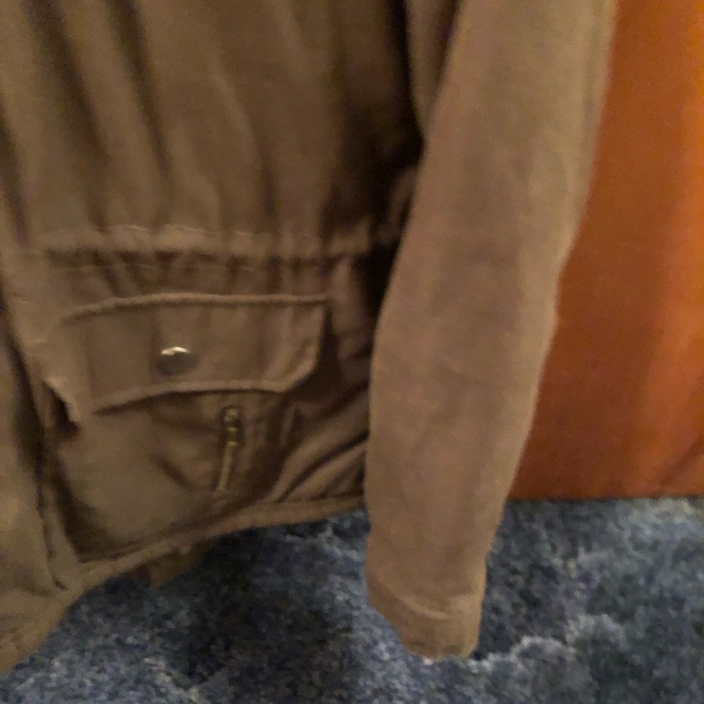 Jacket - Picture 5 of 6